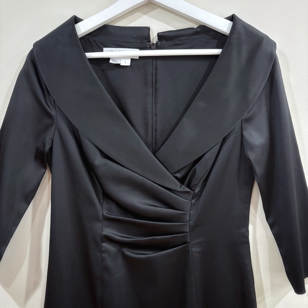 Kay Unger Portrait Women 4 Black Satin Sheath Dress V-Neck Evening Glam Chic - Picture 3 of 9